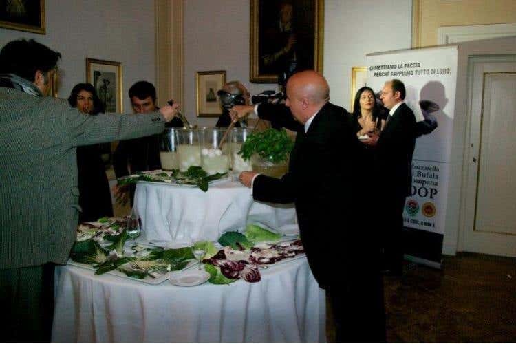 stand Consorzio Mozzarella di bufala campana Dop